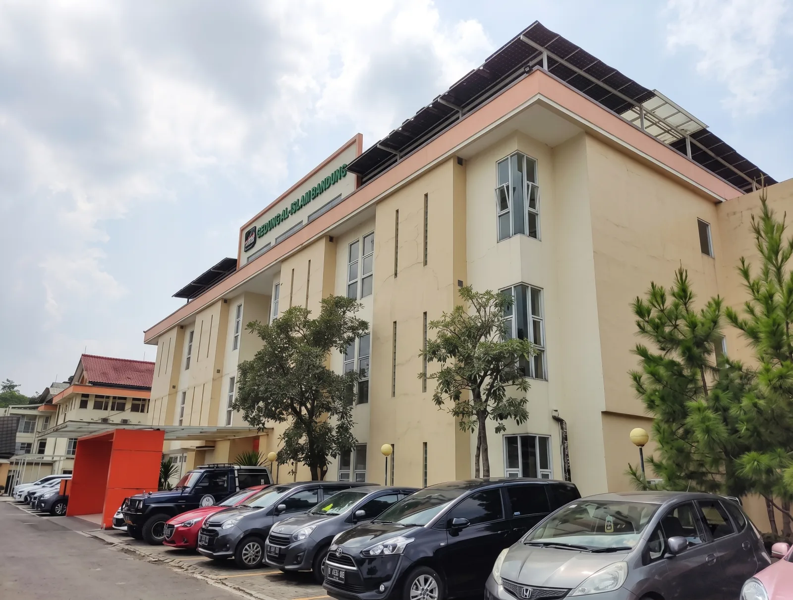 4 Menit ke RS Al-Islam