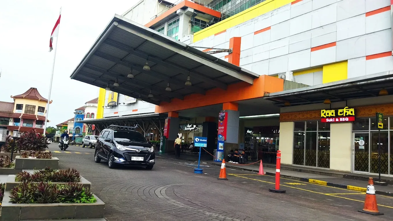 5 Menit ke Metro Indah Mall